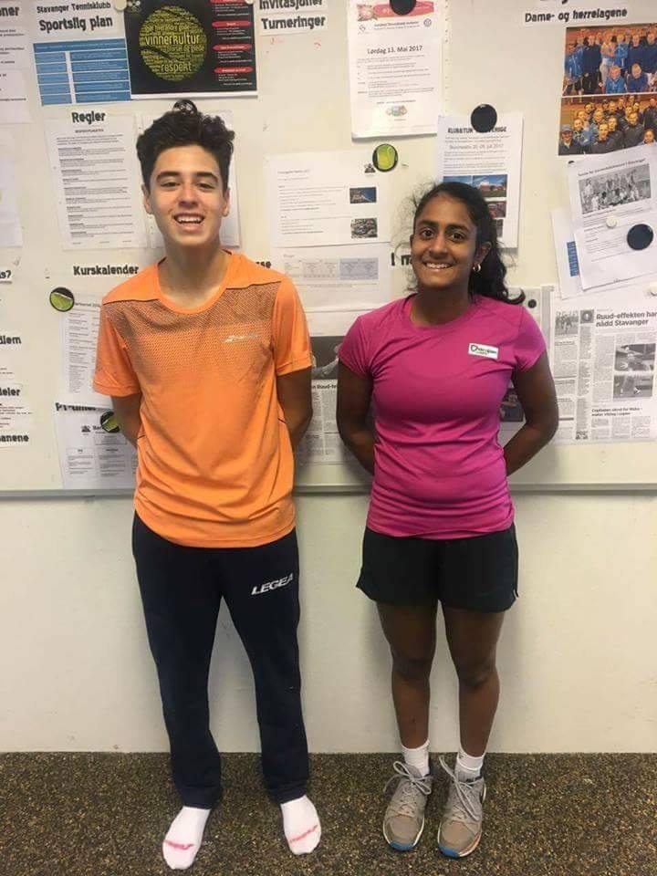 NM-gull: (f.v.) Leyton Rivera (G16 double) & Sangeeta Roopan (J19 double).